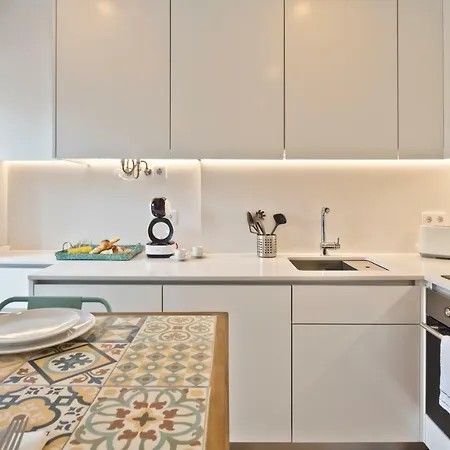 Bmyguest Bruno's 36 * Lissabon